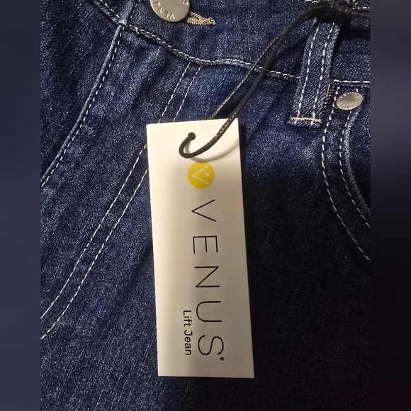 Venus Lift Skinny Jeans NWT Size 14 - Picture 7 of 7